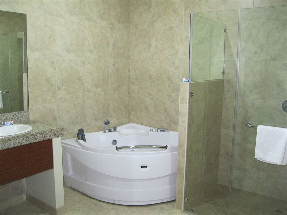 Apartterrazas Guayaquil -Suites&Lofts- Esterno foto